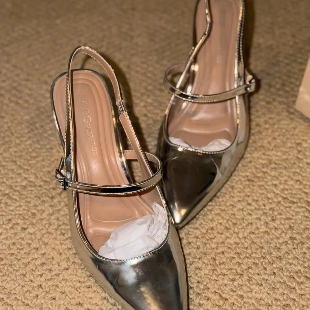 Silver Slingback Heels - Picture 1 of 8